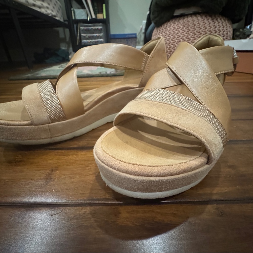 Tan heels
